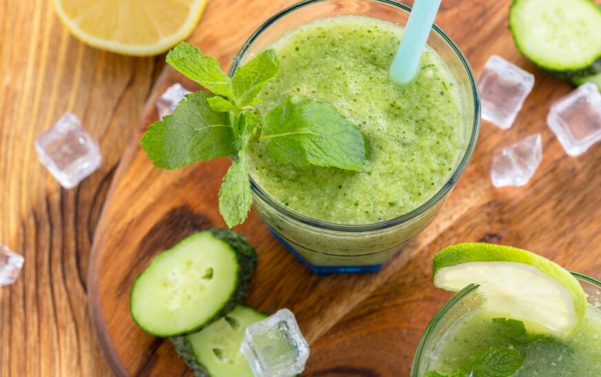 DEBLOATING SMOOTHIES RECIPES